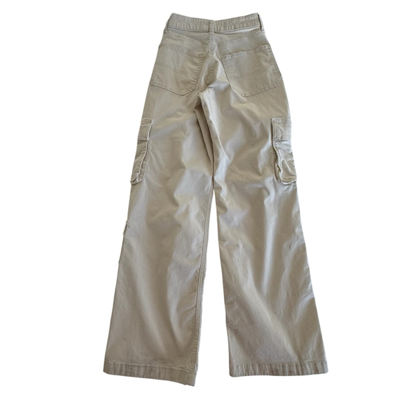 Hollister Beige Ultra High-Rise Baggy Wide Leg Cargo Pants Size 23R - Picture 4 of 11